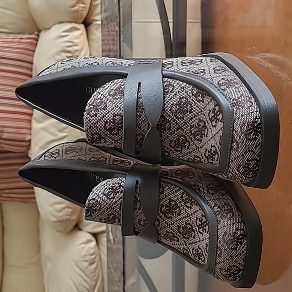 Guess Macella High heeled loafers - Picture 5 of 5